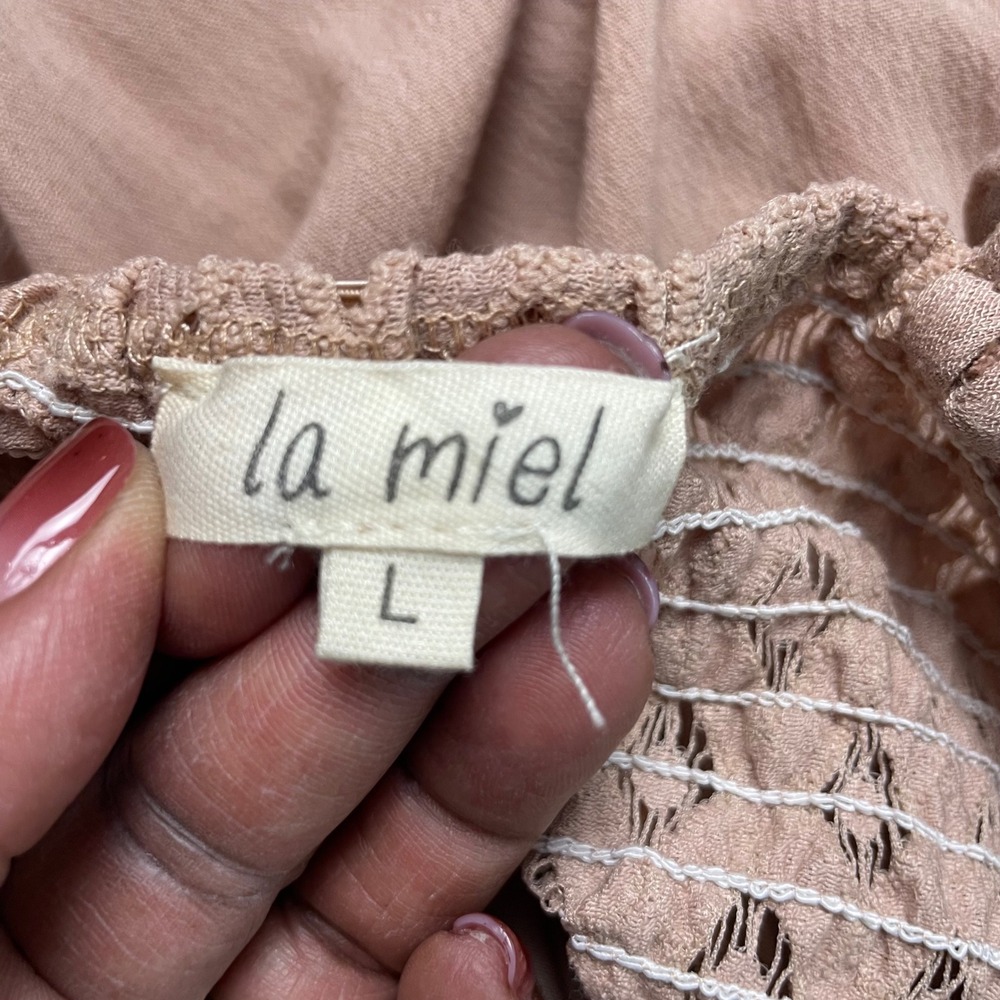La Miel Lace Trimmed Ruffle Dress Beige Babydoll Boho Festival Size L - Picture 5 of 8
